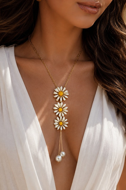 Daisy Drop Lariats