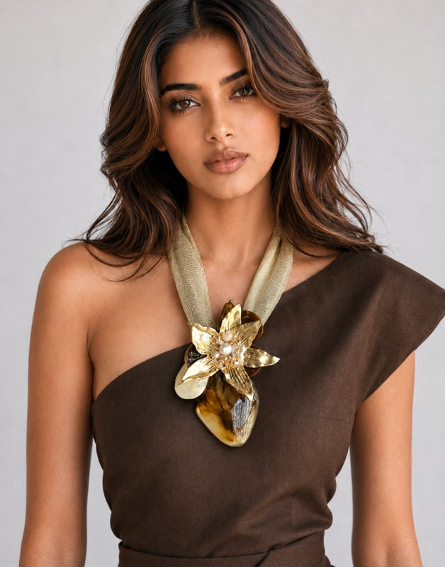 Golden Flora Mesh Neckhuggers