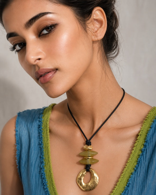 Olive Loop Pop Necklace - Tie up necklace