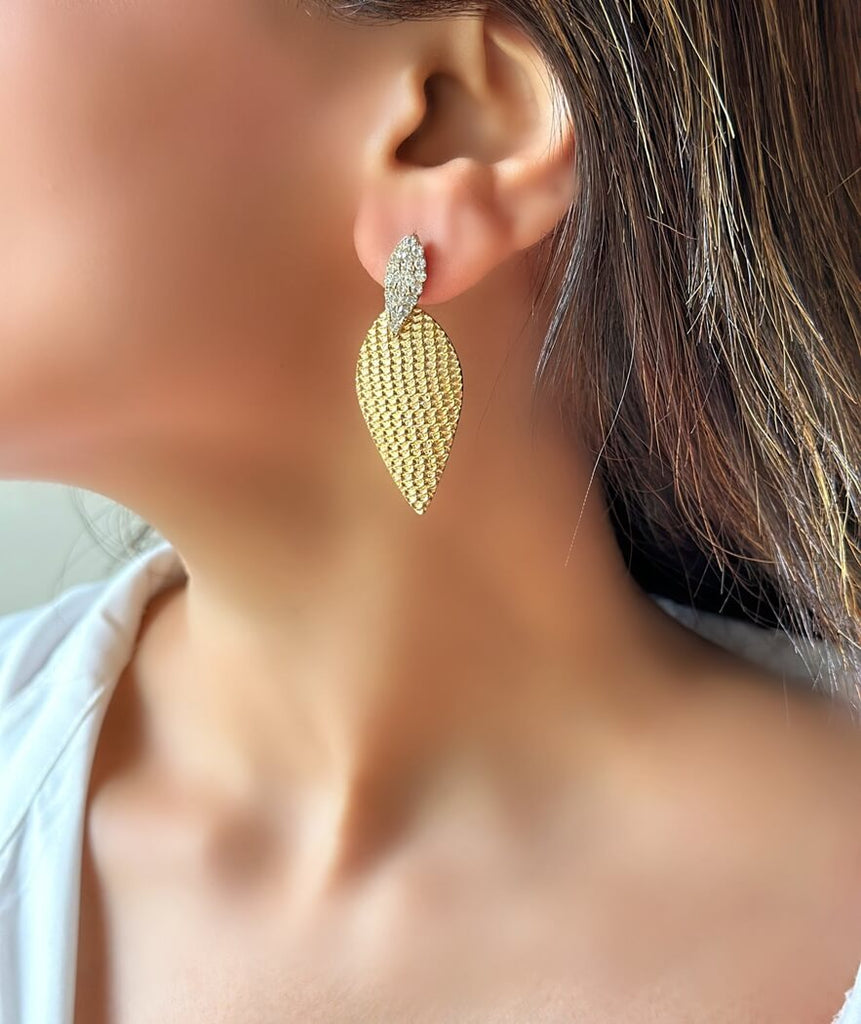 Golden Leaf Elegance Earrings