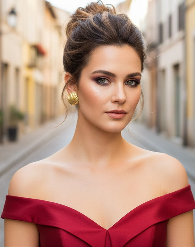 Seashell Sweetheart Studs