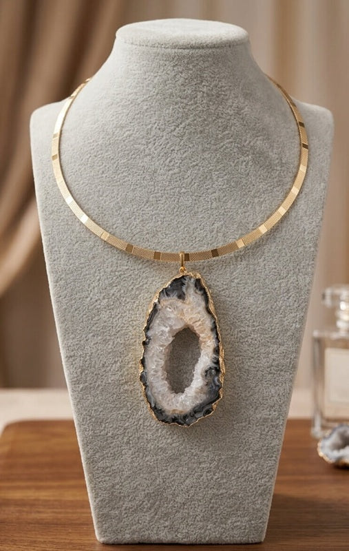 Gold Agate Choker