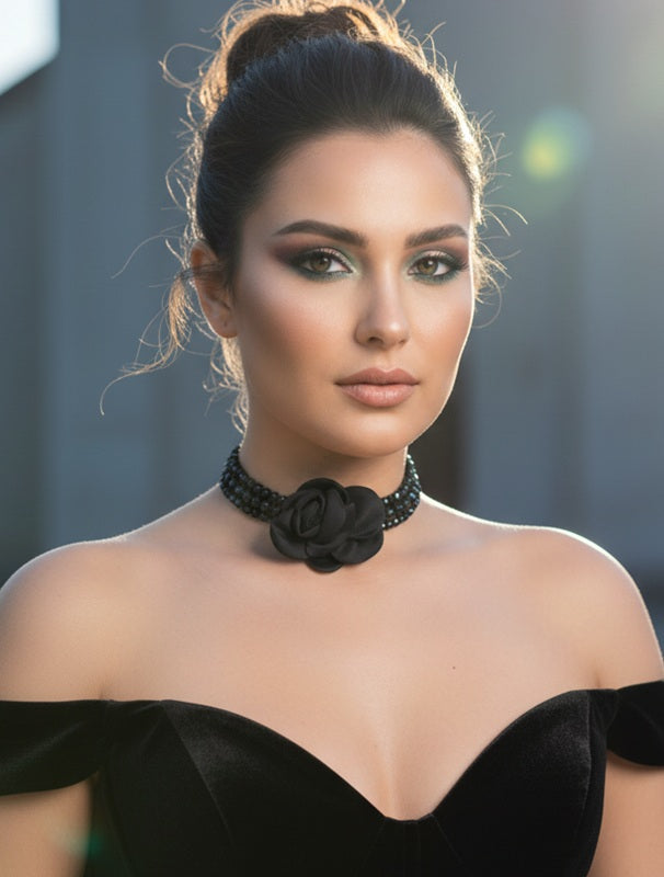 Dark Romance Rose Choker