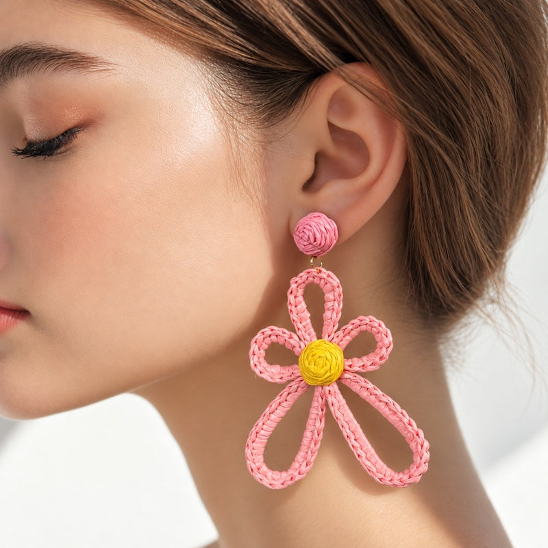 Pinkie Daisy Statement Drops