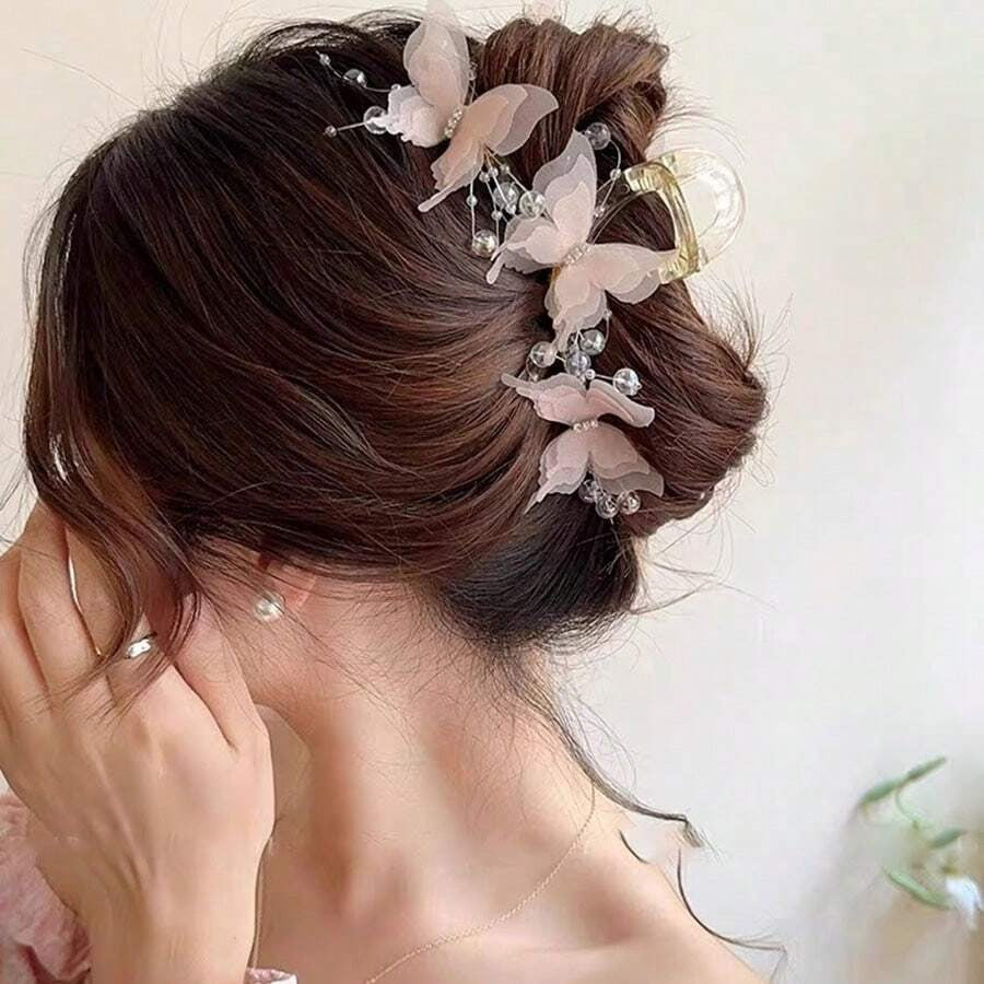 Fluttering Dream Hair Claw