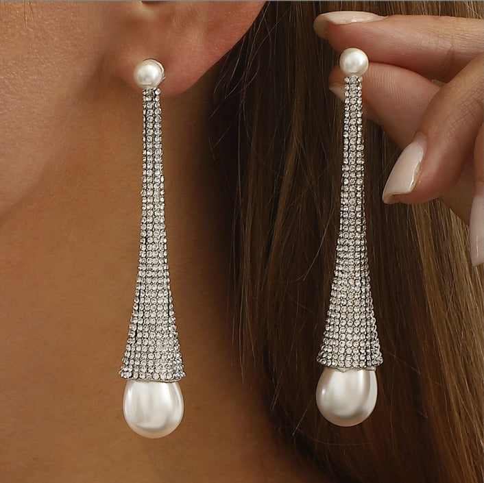 Pearl Pyramid Drops