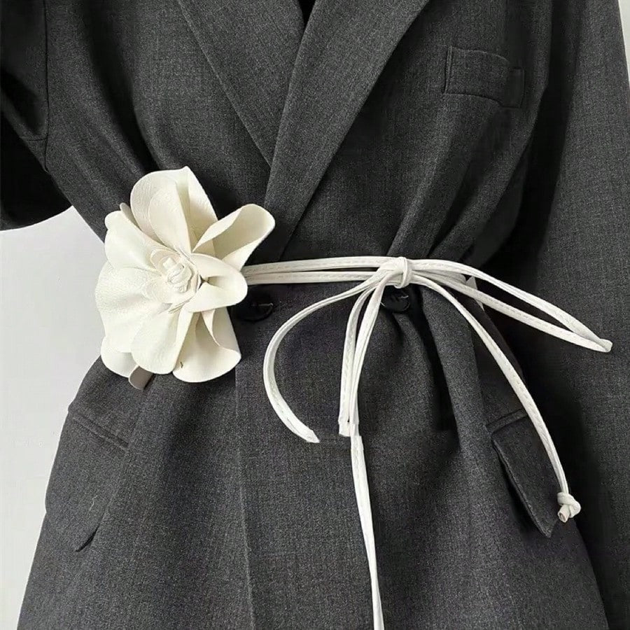 Chic Bloom Tie-Belt