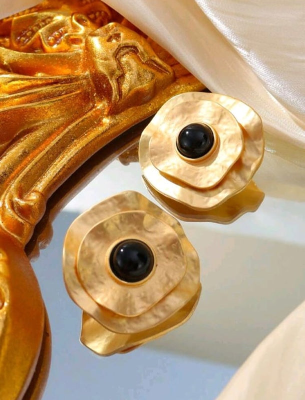 Onyx Petal Hammered Studs